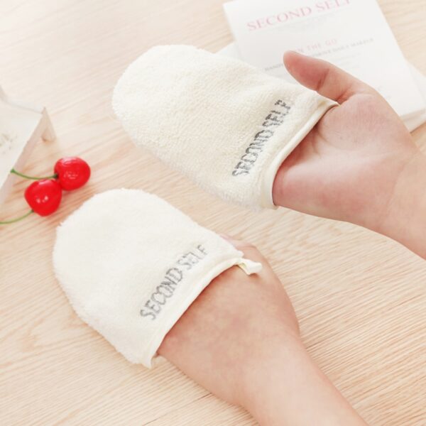 makeup remover cleansing glove